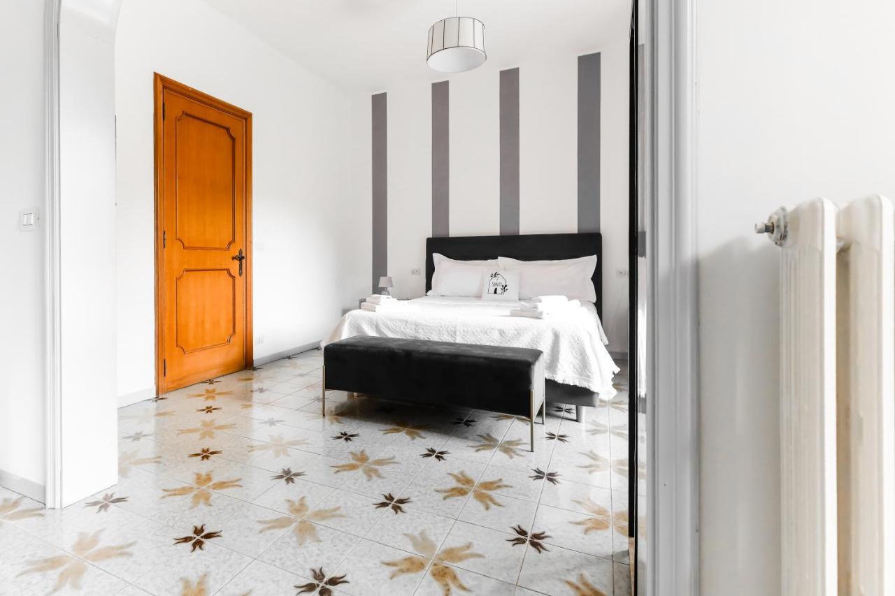 2 Santi - Suite And Rooms Lecce Exteriér fotografie